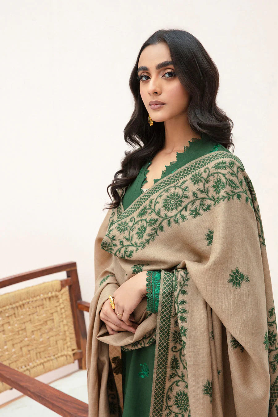 MP553-WINTER 3PC Dhannak Embroidered suit with Printed Shawll