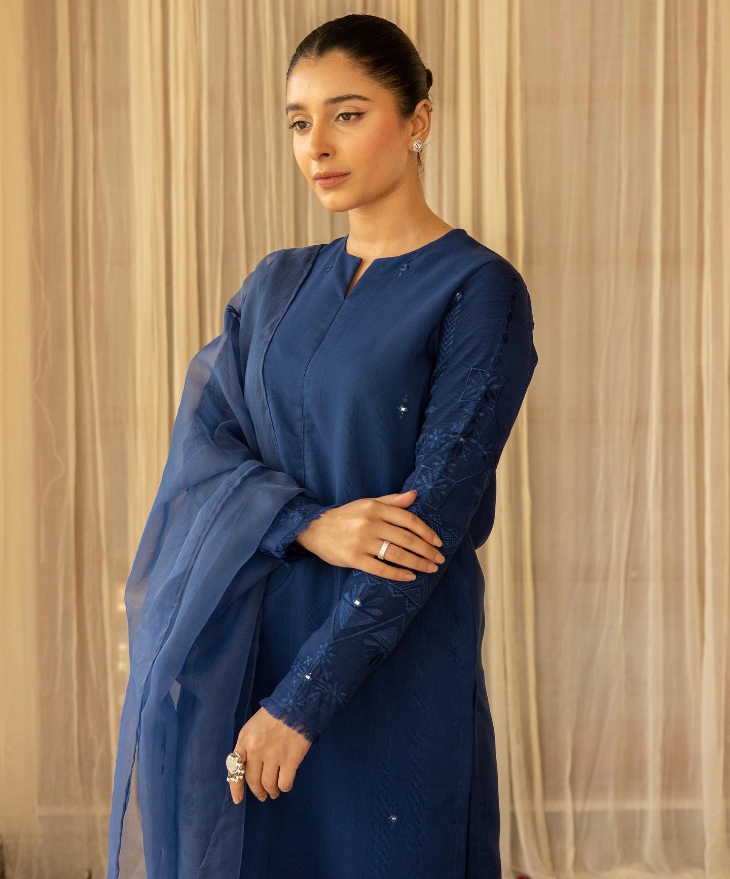 MP719-3PC Lawn Embroidered Shirt With Organza Embroidered Dupatta