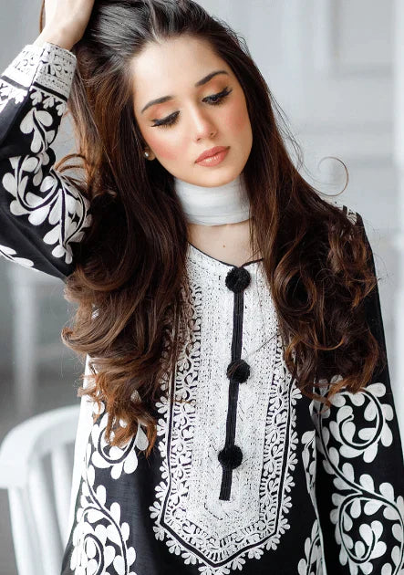 MP513 - 3PC Lawn Embroidered Shirt With Embroidered Chiffon Dupatta
