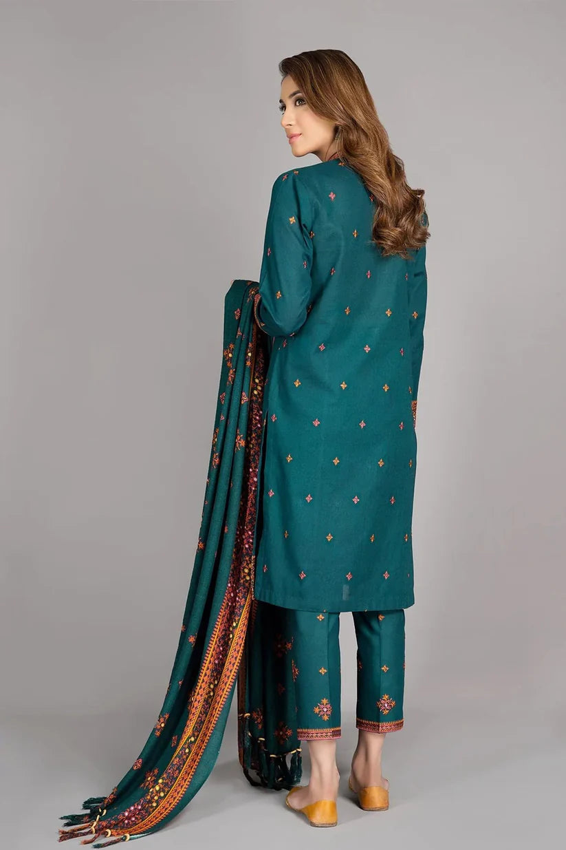 MP527- WINTER kayseria-3Pc Linen Winter Collection Heavy Embroidered Suit