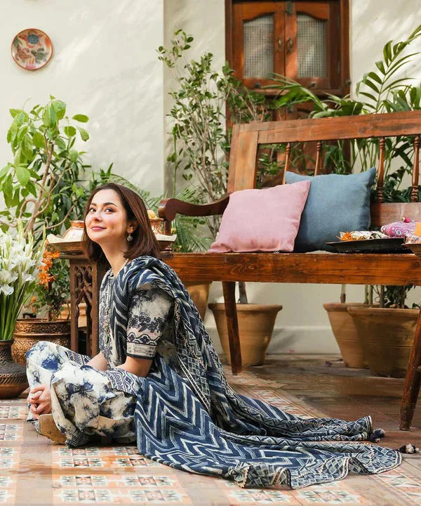 mp1205-Faiza Saqlain 3PC Embroidery Dhanak Printed Suit