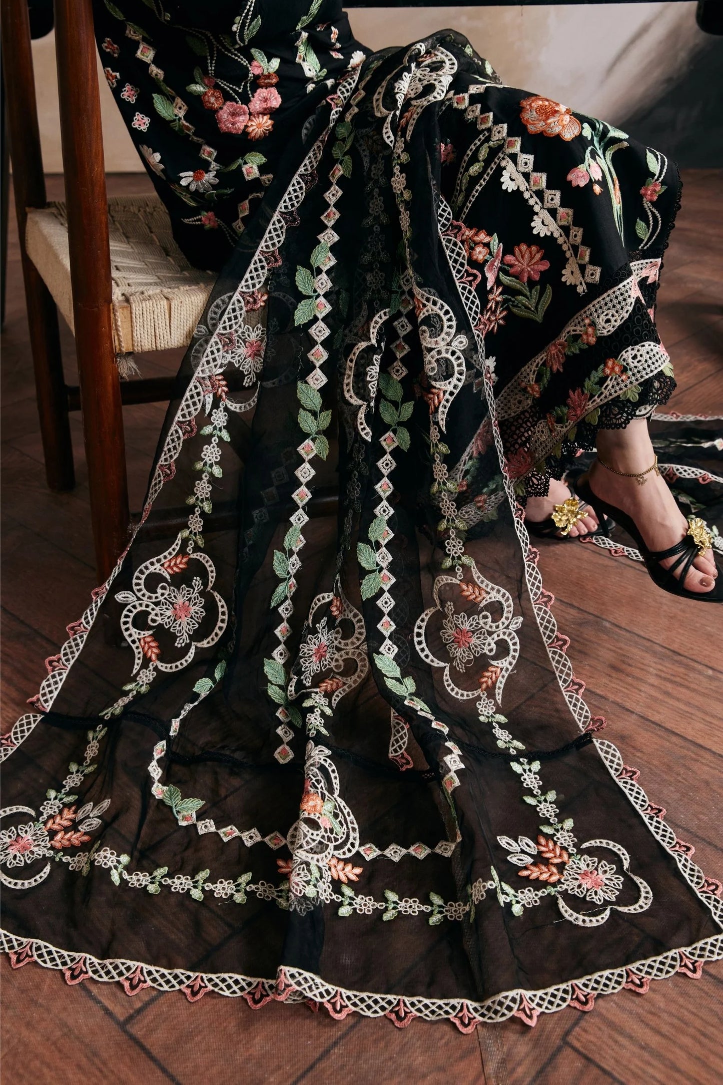 MP1220 - Gul Meena - Summer 3pc Suit Embroidered Lawn