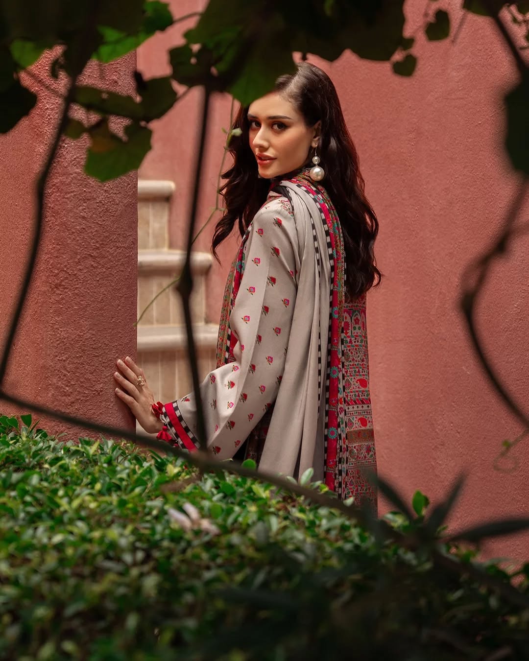 mp1213 Winter 3PC Dhanak ALL OVER Printed Suit
