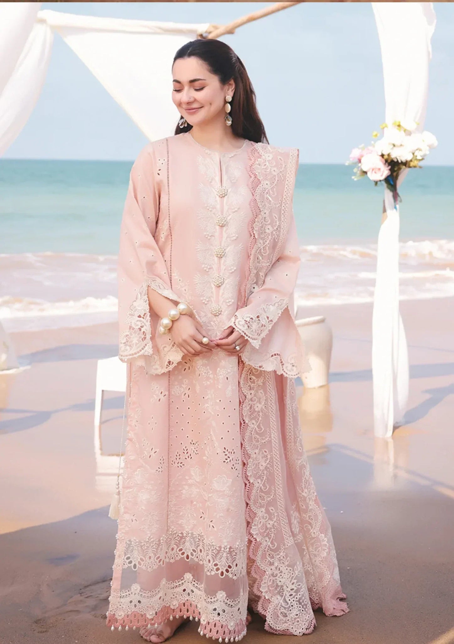 MP1042 - Imrozia Serene Hania Luxury Lawn 3Pc Suit