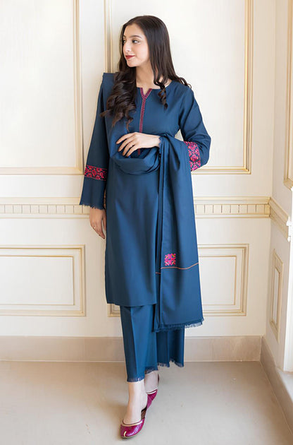MP615-WINTER 3PC Dhanak suit with Embroidered Shawll