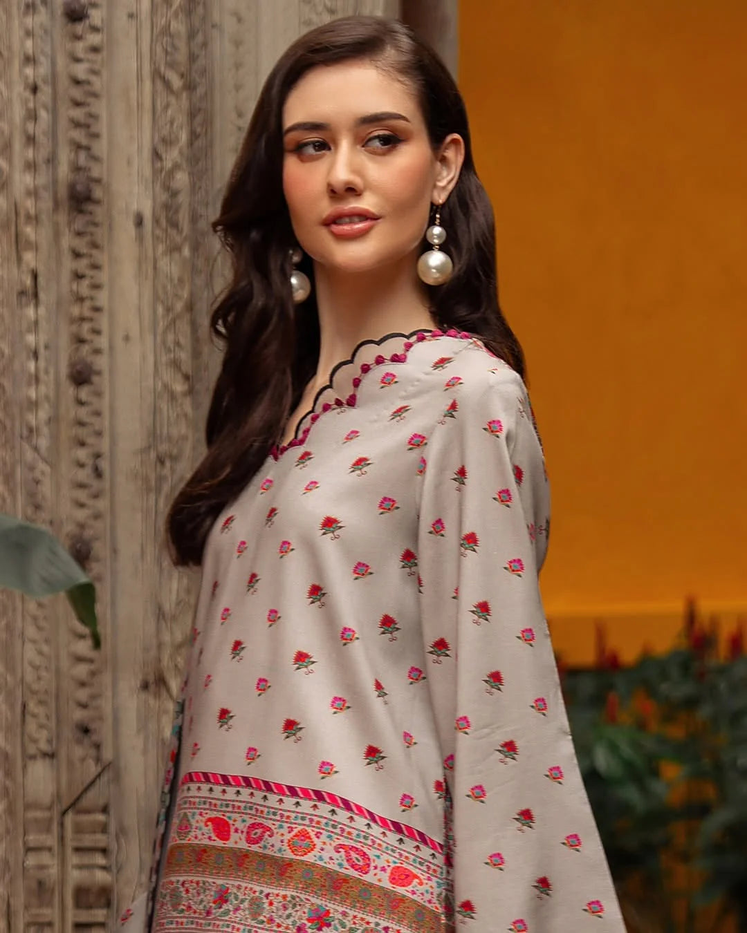 mp1213 Winter 3PC Dhanak ALL OVER Printed Suit