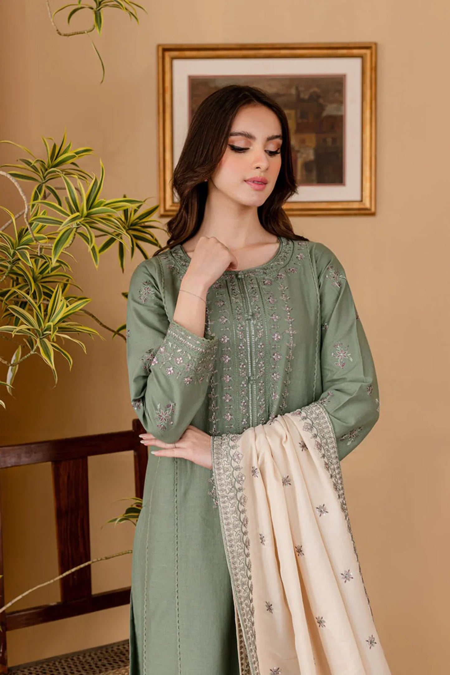mp3362 Sobia Nazir - Winter 3PC Dhanak Embroidered Suit