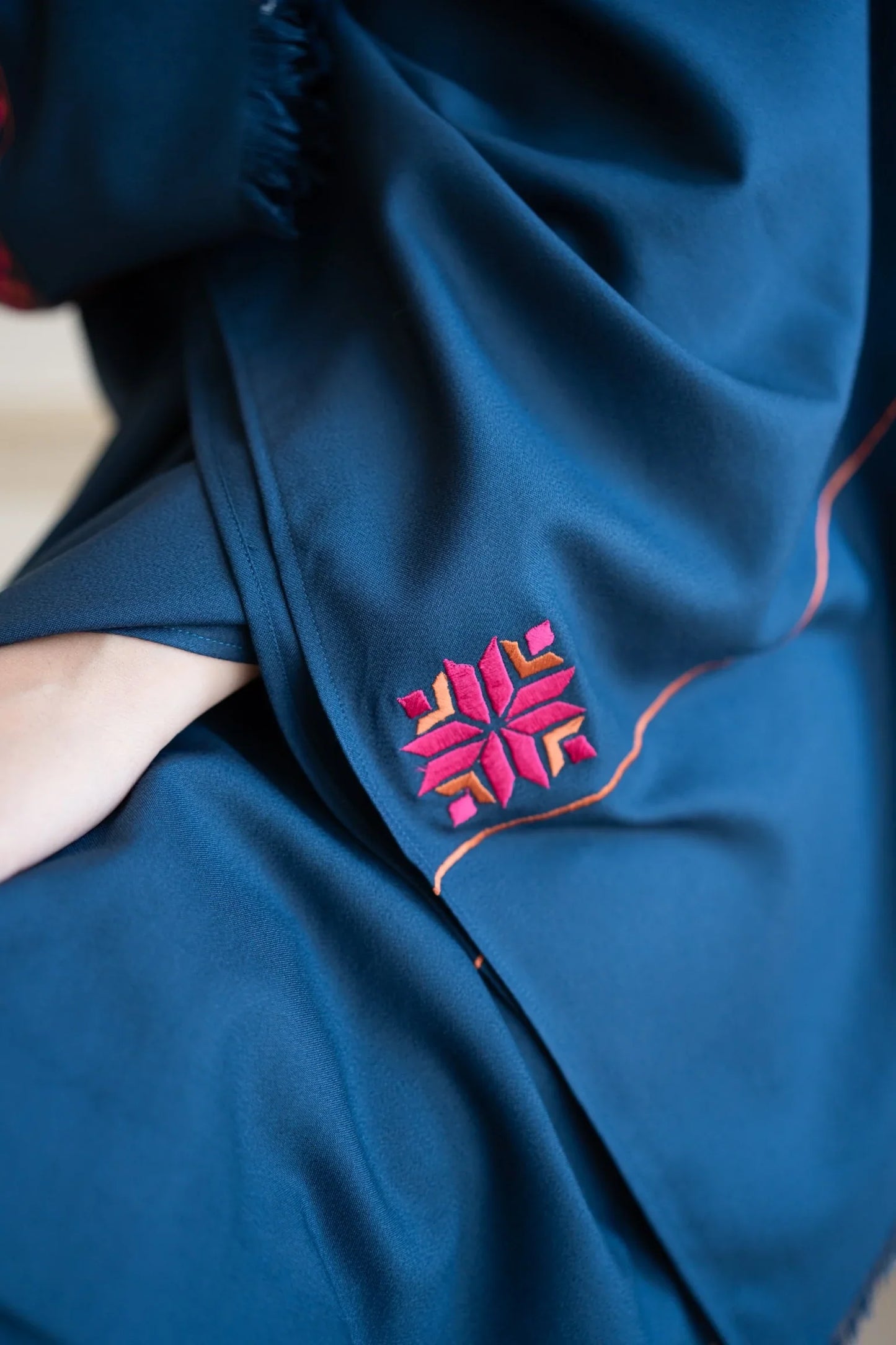 MP615-WINTER 3PC Dhanak suit with Embroidered Shawll