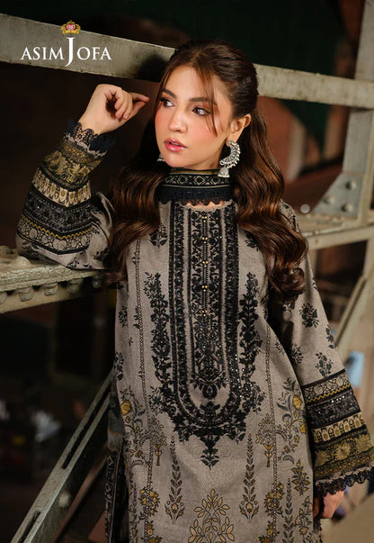 MP33410 - Asim Jofa - Winter 3PC Karandi Digital Print Dress