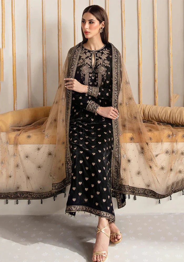 MP2020  Baroque Embroidered Velvet 3piece suit - Rs.12,000.00 Rs.6,499.00
