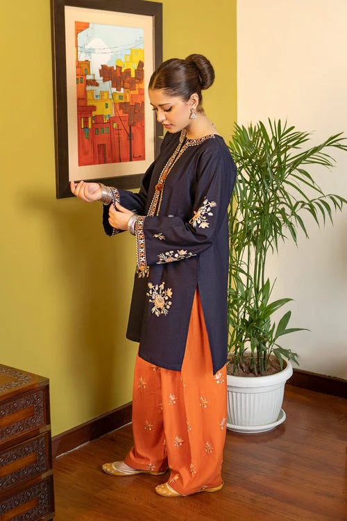 MP2026 - URGE PRET CHAAND EMBROIDERED 2Pc SUMMER LAWN FARSHI SHALWAR