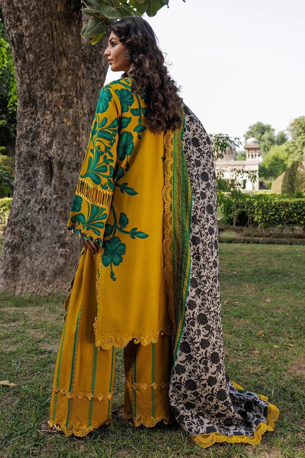 MP33418-Charizma - Winter 3PC Karandi Digital Print Dress