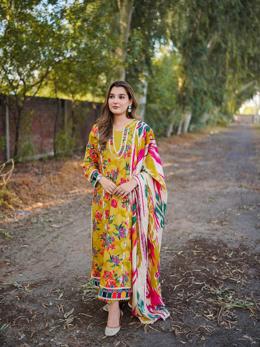 MP33419-Charizma - Winter 3PC Karandi Digital Print Dress