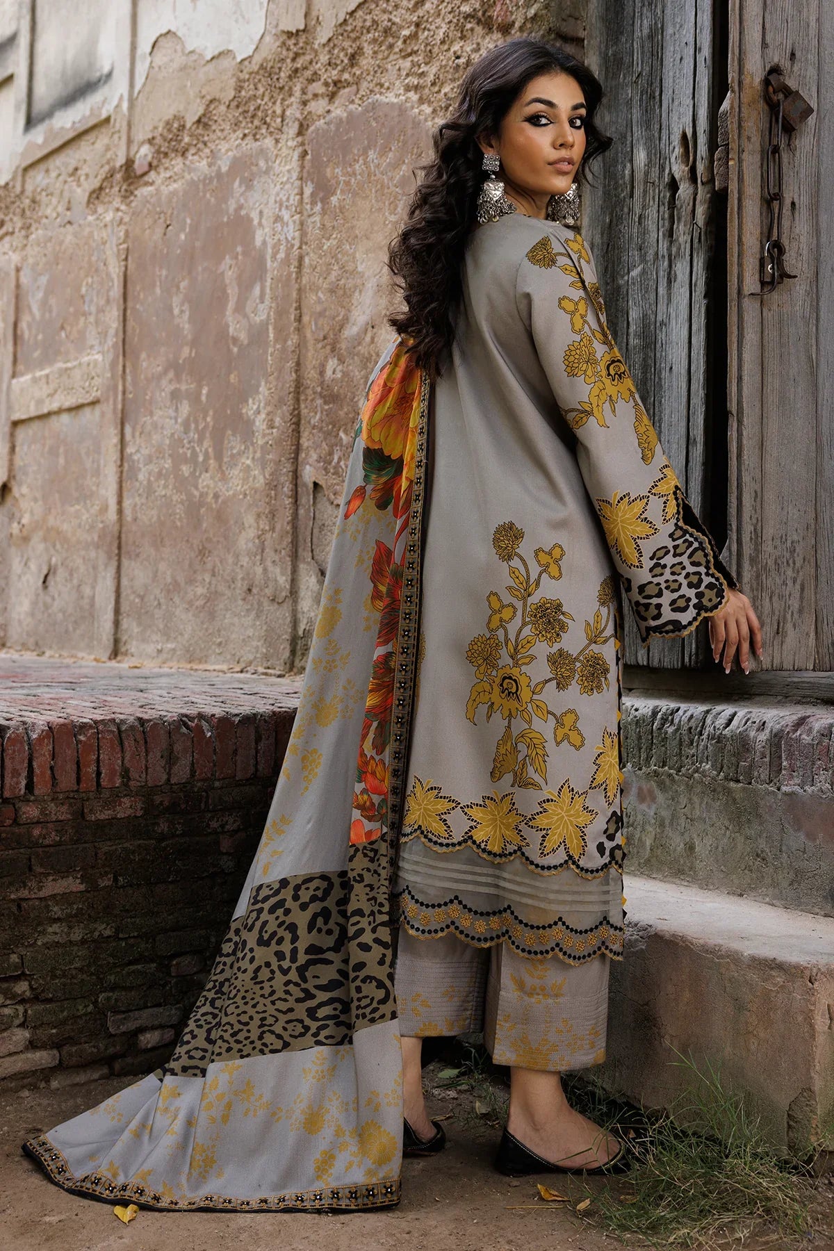 MP33420-Charizma - Winter 3PC Karandi Digital Print Dress