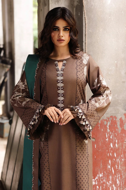 MP33422-Charizma - Winter 3PC Karandi Digital Print Dress