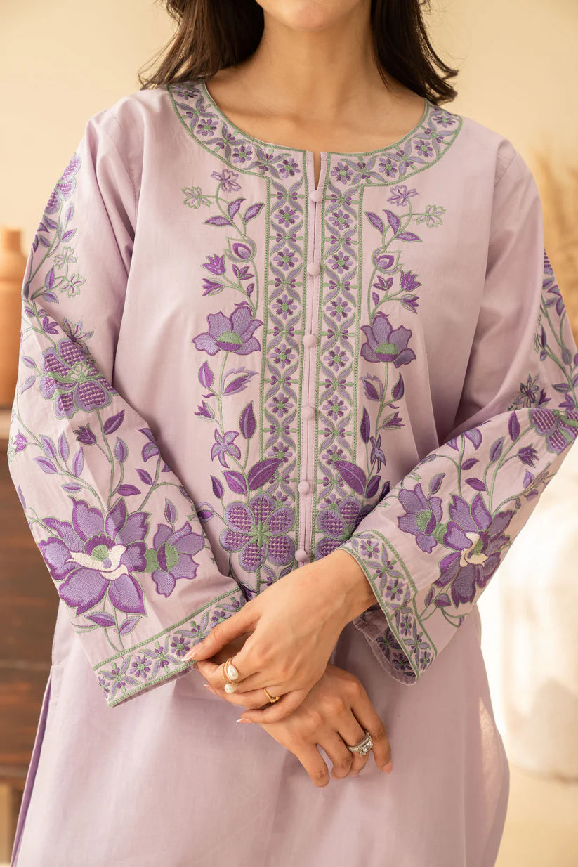 MP1211 - Tiraz - Lawn Embroidered 3pc suit