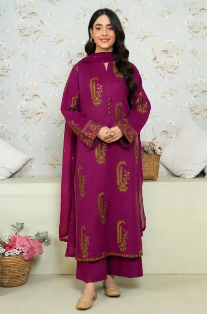 MP2023 - Dyot- 3PC Lawn Embroidered Suit -  Rs.7,500.00 Rs.4,299.00