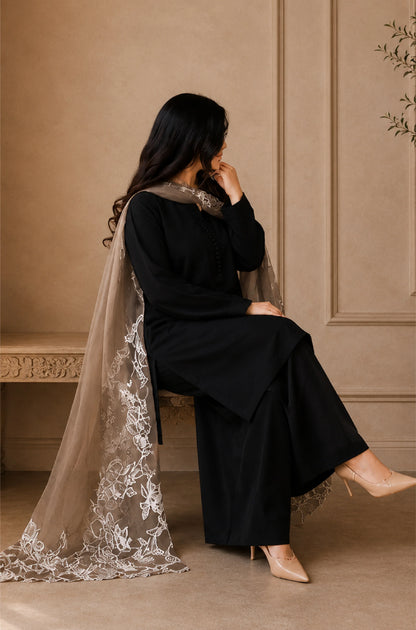 MP1259 - Embroidered 3 Piece Unstitched Lawn Suit