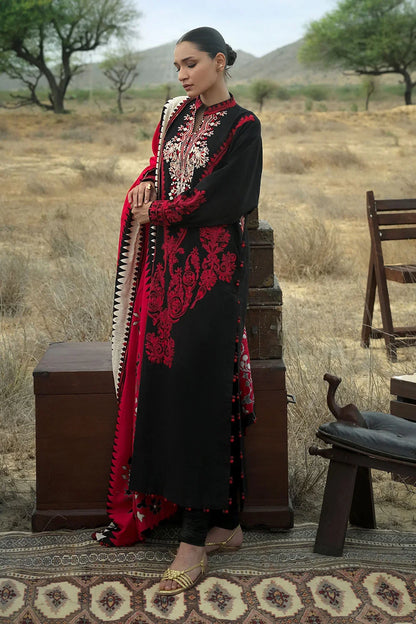 MP1321 - Gul Ahmed - Winter 3PC Dhanak Embroidered Suit