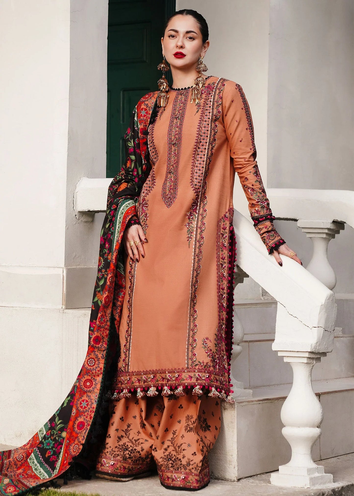 Mp3315 - Hussain Rehar - Winter 3PC Dhanak Embroidered Suit