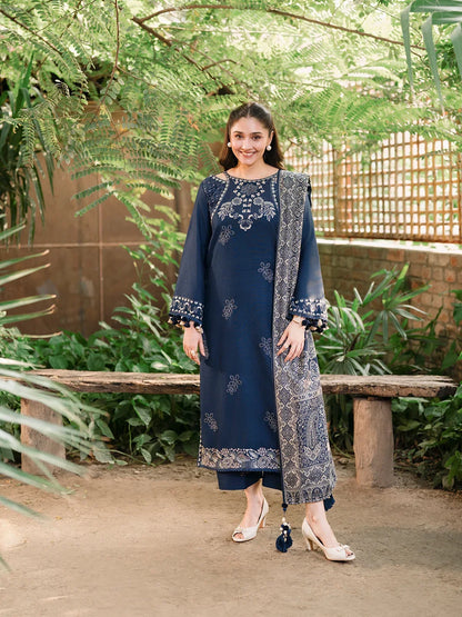 MP1358 - Izel - Winter 3PC Dhanak Embroidered Suit