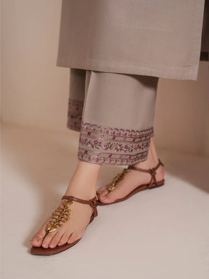Mp3309 - Jazmin - Winter 3PC Dhanak Embroidered Suit