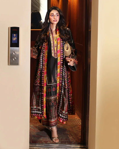 MP1314 - MUSHQ - Winter 3PC Karandi Digital Print Dress
