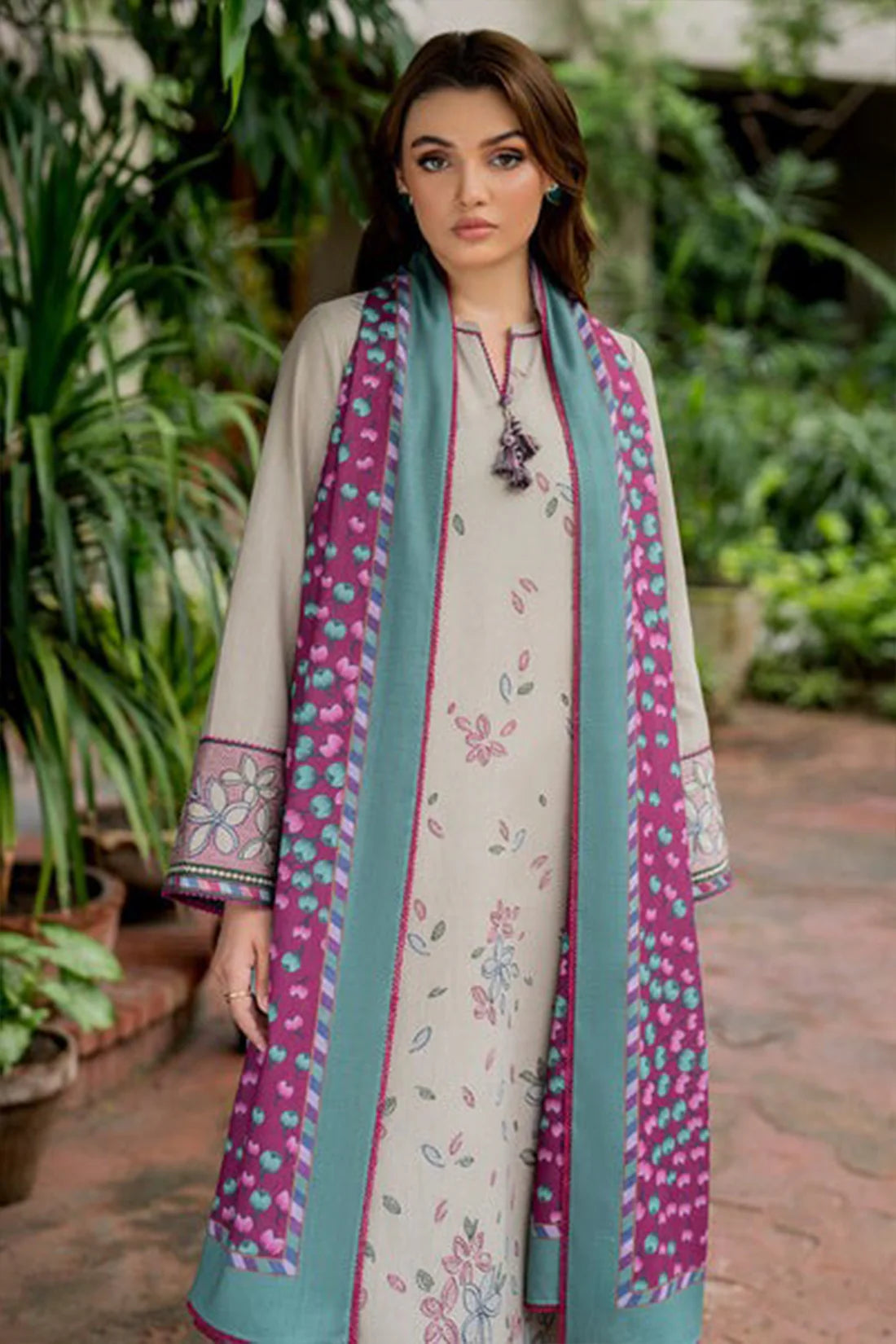 MP818-WINTER 3PC Dhannak Embroidered suit with Printed Shawll