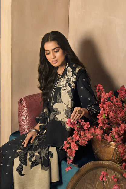 MP916-3PC Winter Dhannak Embroidered suit with Printed Shawl