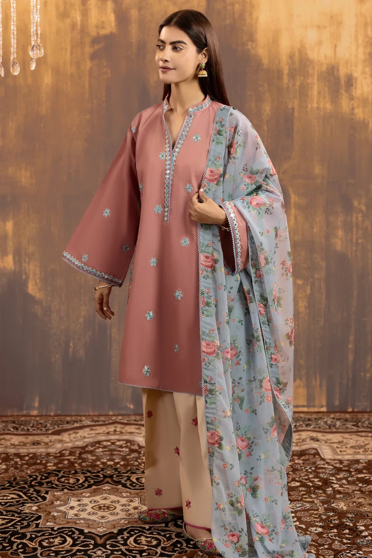 MP1192 - Summer-3PC Lawn Embroidered Suit