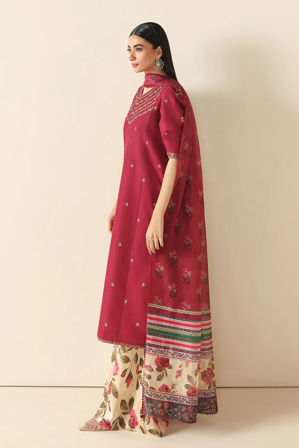 MP1194 - Summer - 3PC Lawn Embroidered Suit
