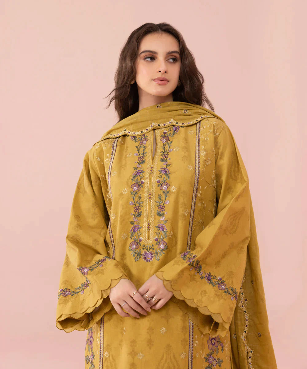 MP740-SUMMER 3PC Lawn Embroidered Shirt With Chiffon Embroidered Dupatta