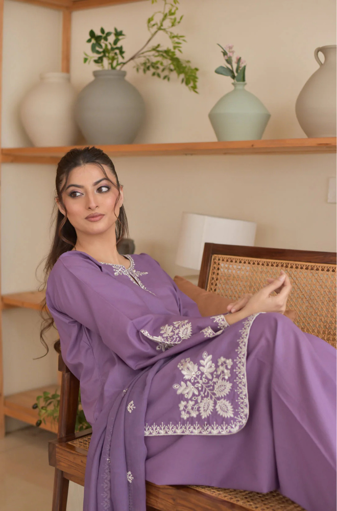 MP1275 - Maliha Summer 3pc Lawn Embroidered Suit