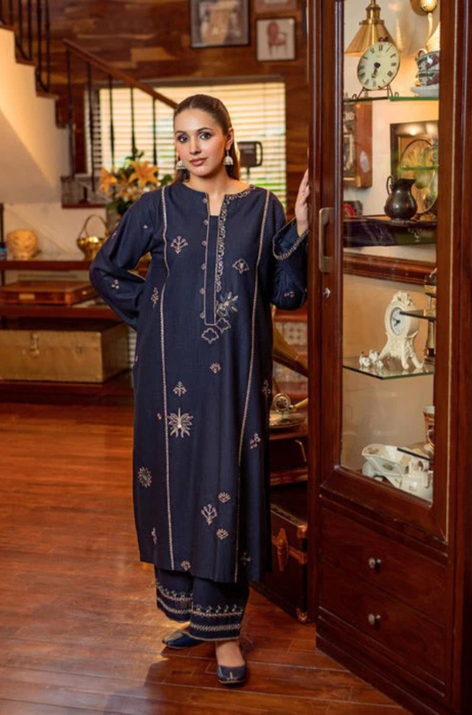 MP2027 - URGE PRET CHAAND EMBROIDERED 2Pc SUMMER LAWN