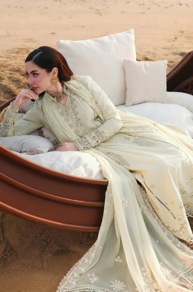 MP1313 Summer -3PC LAWN CHIKANKARI EMB SHIRT WITH CHIFFON EMB DUPATTA