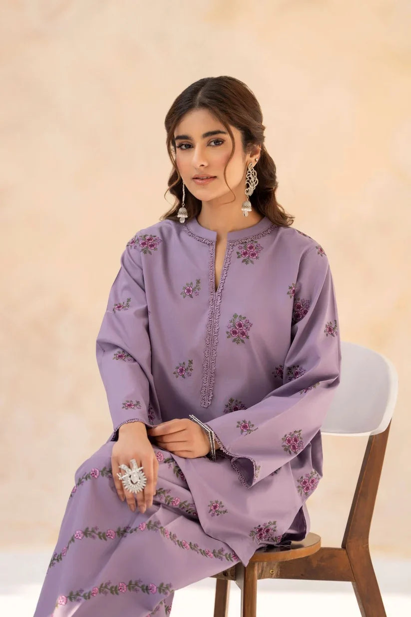 MP1335 - Urge_ Winter 2PC Dhanak Embroidered Suit