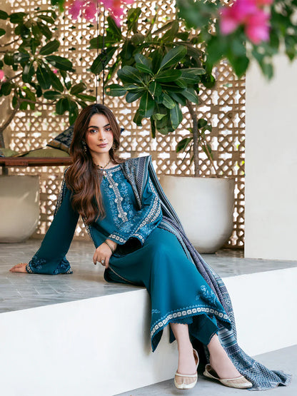 Mp33104-izel - Winter 3PC Dhanak Embroidered Suit