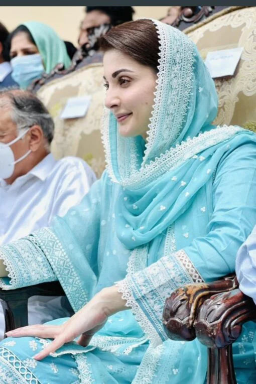 MP221-Maryam Nawaz Lawn MN-756 – 3Pcs Embroidered Lawn