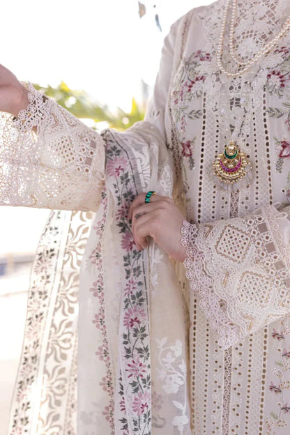 MP1316 - QALAMKAR - 3PC LAWN CHIKANKAARI EMBROIDERED SHIRT WITH ORGANZA EMBROIDERED DUPATTA AND TROUSER